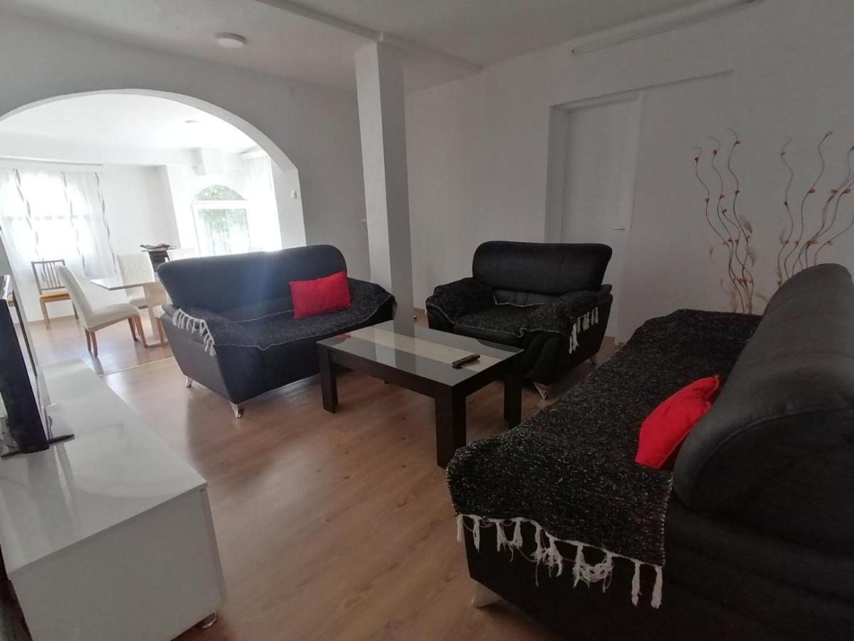 Apartment Petroski
