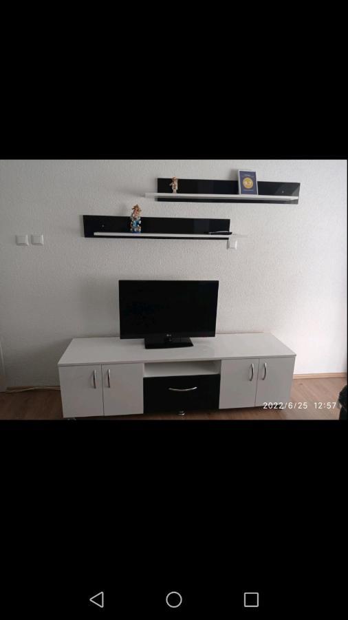 Petroski Apartment *